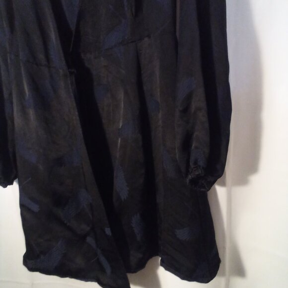 H&M Wrap Dress Women 4 Short Long Sleeve Satin Bird Print Black - Picture 8 of 15